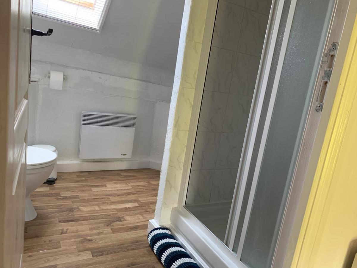 Le Bas Chesnay Chambres D'Hotes Domfront En Poiraie Zewnętrze zdjęcie
