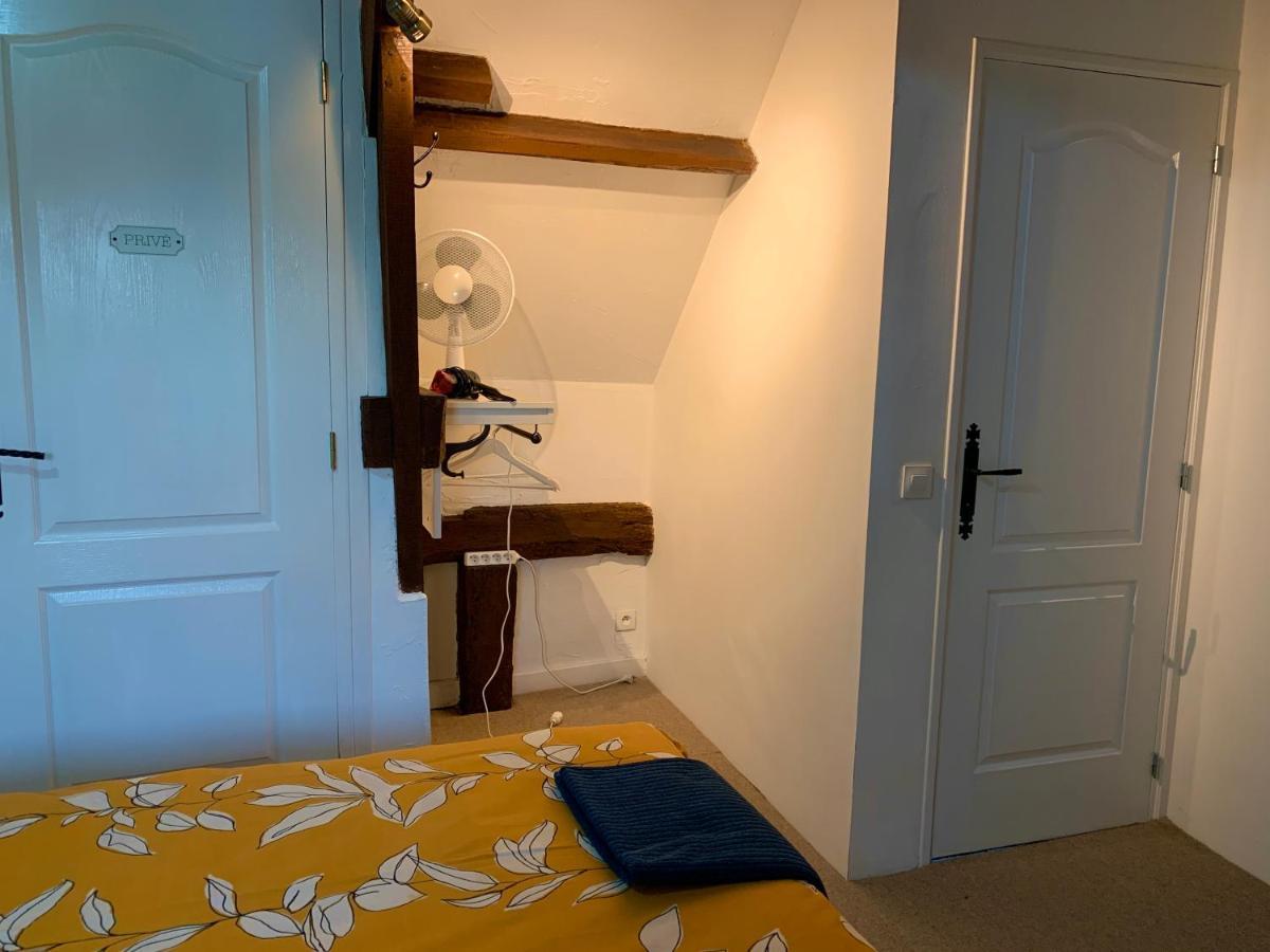 Le Bas Chesnay Chambres D'Hotes Domfront En Poiraie Zewnętrze zdjęcie