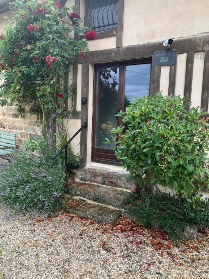 Le Bas Chesnay Chambres D'Hotes Domfront En Poiraie Zewnętrze zdjęcie